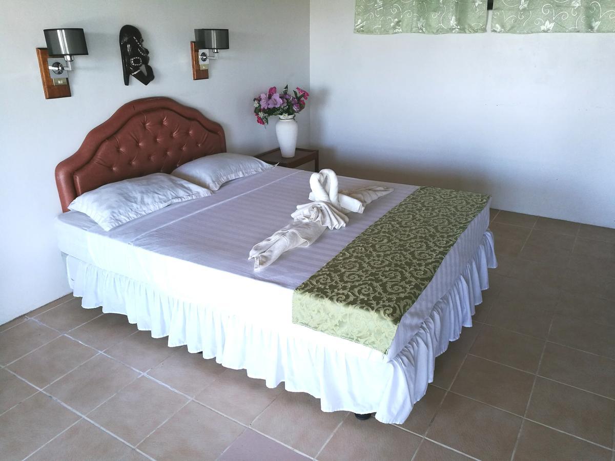 Honiara Hotel Kültér fotó